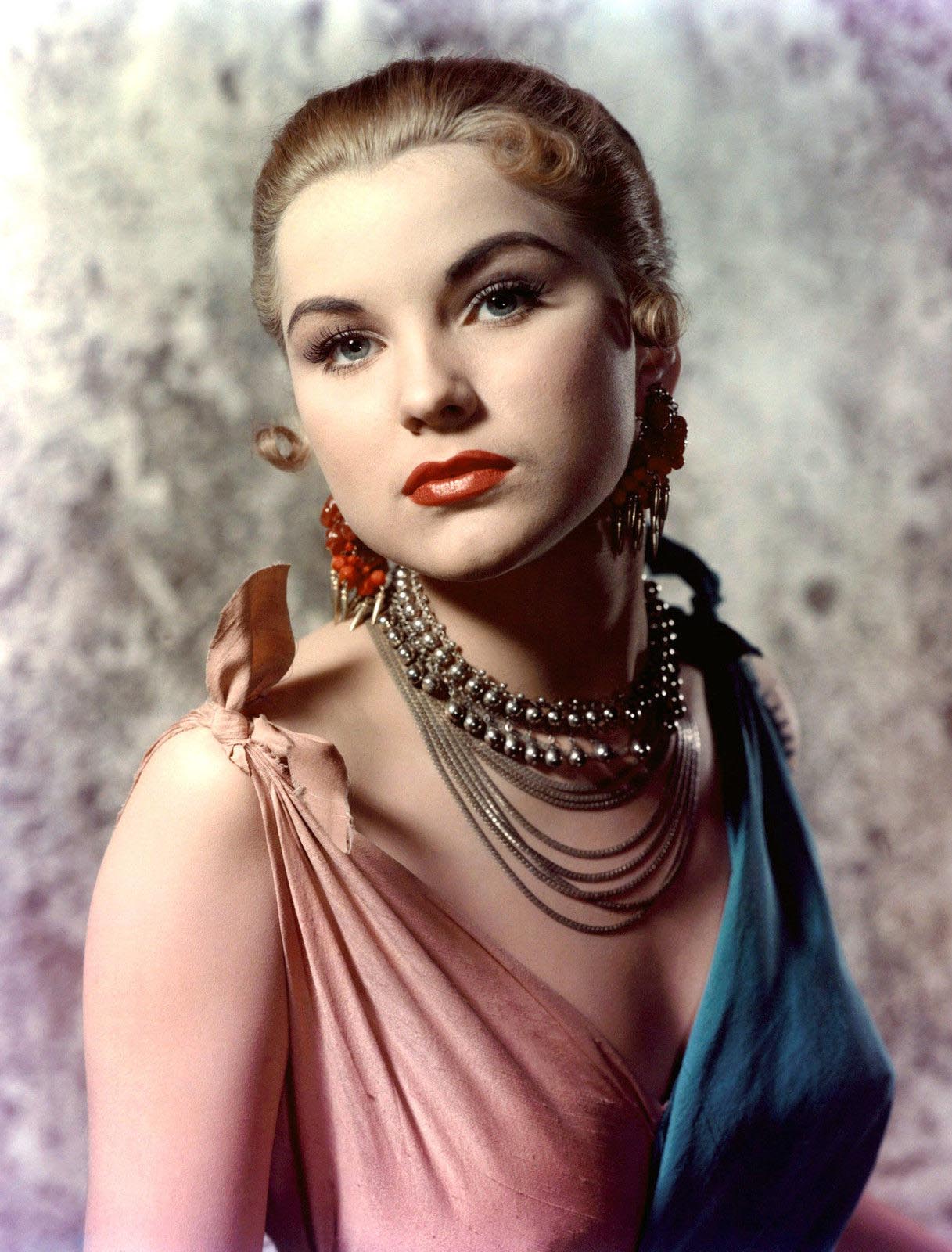 Debra Paget